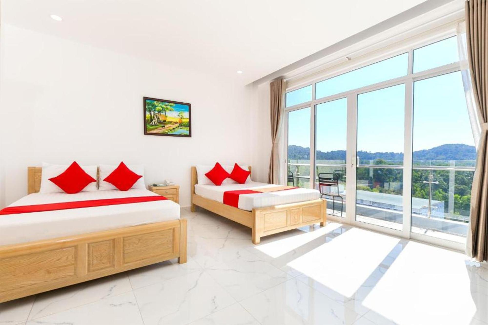Ruby Hotel Phu Quoc Esterno foto